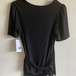 Puff sleeve wrap top